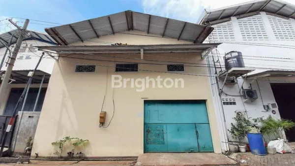 image GUDANG LEBAK TIMUR SURABAYA (1)