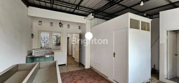 image RUMAH CANTIK DI MEDAYU ROW LEBARR MURAH DEKAT UPN (1)