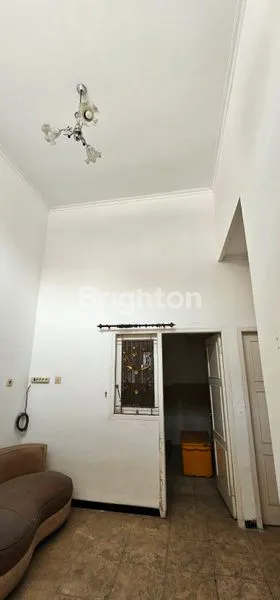 image RUMAH CANTIK DI MEDAYU ROW LEBARR MURAH DEKAT UPN (4)