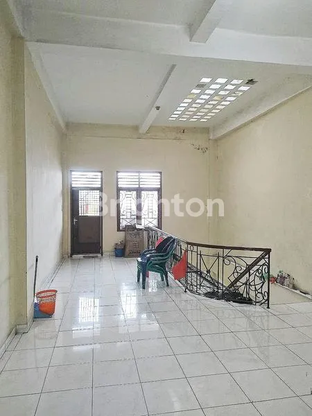 image RUKO 4,5 LANTAI LUAS 4,75 METER DAN PANJANG 25 METER DAERAH JALAN THAMRIN UJUNG - SIAP HUNI - LOKASI STRATEGIS (6)