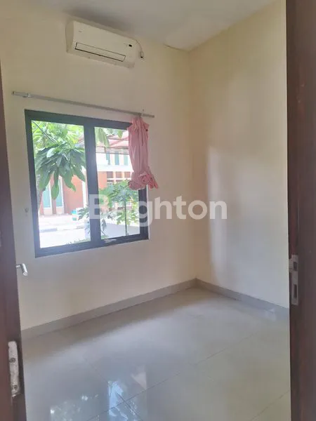 image RUMAH 2 LANTAI,  SIAP HUNI, DICOLOMADU DEKAT BANDARA ADISUMARMO SOLO (3)