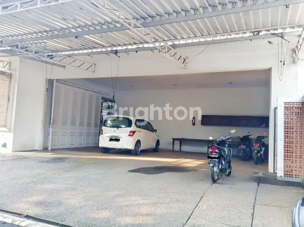 image RUMAH KEMANG JAKARTA SELATAN LUAS & CANTIK (8)