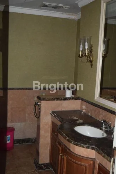 image FOR RENT FULLY FURNISHED  APARTMENT DI SUDIRMAN (7)