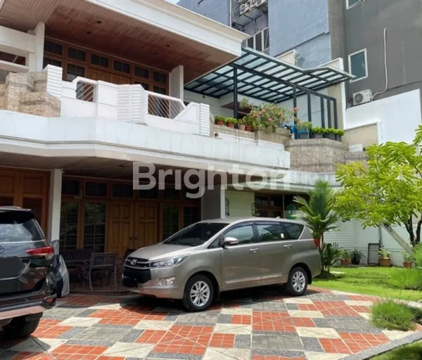 image ISTIMEWA RUMAH KOMERSIAL PUSAT KOTA SURABAYA, 3 MENIT KE TUNJUNGAN PLAZA (2)