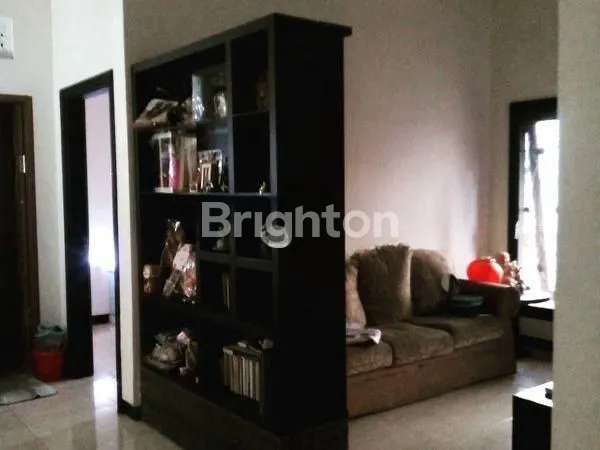 image RUMAH SIAP HUNI SUTOREJO SELATAN DEKAT PAKUWON CITY MULYOSARI UNAIR (2)