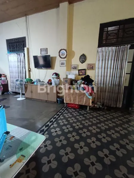 image RUMAH LUAS  STRATEGIS PINGGIR JALAN RAYA DI DEWI SARTIKA BOGOR (8)