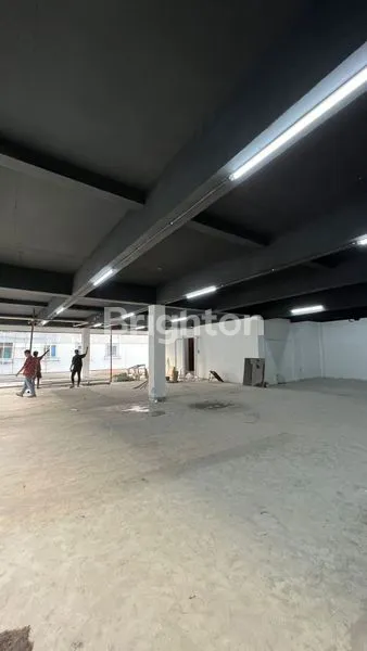 image DISEWA CEPAT RUANGAN MEWAH DI PANGLIMA POLIM (3)