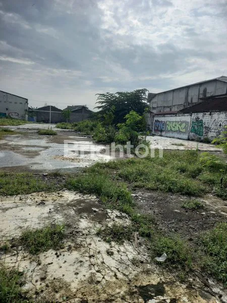 image TANAH DI JL MAGELANG YOGYAKARTA, TOTAL LUAS TANAH 3810M2, AKSES JALAN STRATEGIS DEKAT RING ROAD, BISA TEMBUS JL WIJAYA KUSUMA YOGYAKARTA (3)