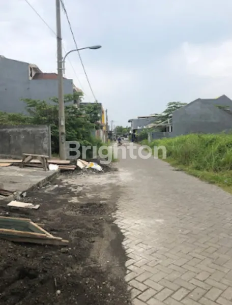 image RUMAH 2 LT DI ROYAL PAKA GUNUNGANYAR SURABAYA DEKAT MERR, RUNGKUT, PONDOK TJANDRA (7)