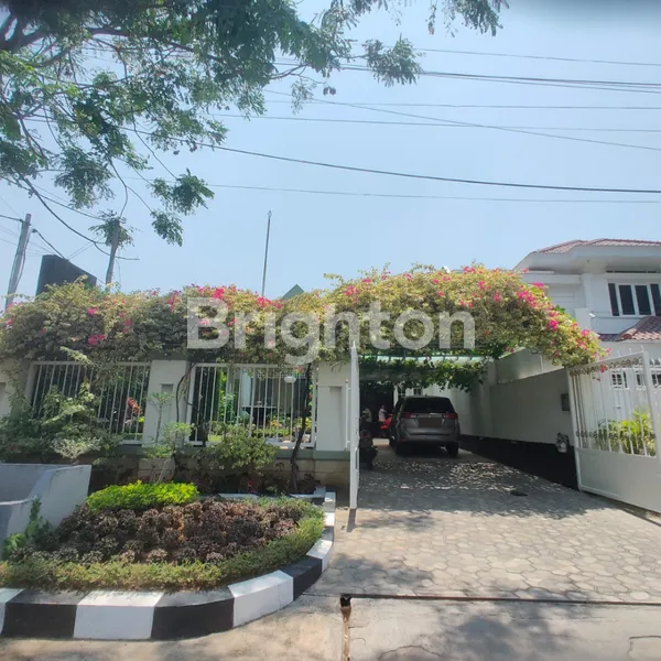 image RUMAH NYAMAN DI TRUNOJOYO SURABAYA PUSAT DEKAT DENGAN TUNJUNGAN PLAZA, PERKANTORAN (2)