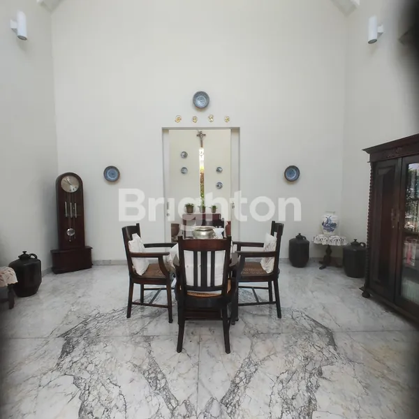 image RUMAH NYAMAN DI TRUNOJOYO SURABAYA PUSAT DEKAT DENGAN TUNJUNGAN PLAZA, PERKANTORAN (3)