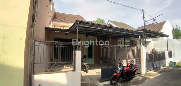 image RUMAH BAGUS SIAP HUNI DI PERUM PERSADA KEDIRI (5)