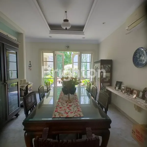 image RUMAH NYAMAN DI TRUNOJOYO SURABAYA PUSAT DEKAT DENGAN TUNJUNGAN PLAZA, PERKANTORAN (5)