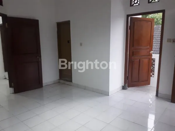 image RUMAH DIJUAL DALAM PERUMAHAN FORTUNA, JALAN KALIURANG KM 9, UTARA UNIVERSITAS GAJAH MADA, TIMUR TENGKLENG GAJAH, SELATAN UNIVERSITAS ISLAM INDONESIA (4)