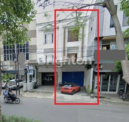 RUKO DI RAYA DARMO BARU BARAT