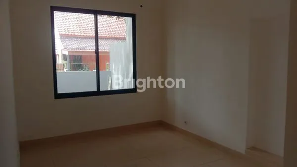 image RUMAH BARU, ANGGREK LOKA, BSD (4)