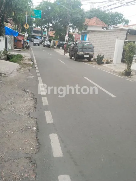 image RUMAH PONDOK BAMBU, DUREN SAWIT 1,5LT PINGGIR JALAN ROW 2 MOBIL (3)