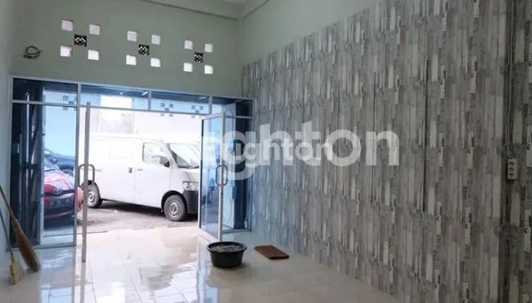 image RUKO  SIAP HUNI DAN BISNIS  888 DI KOMPLEK RUKO MILALA MAS PINGGIR JALAN BESAR SETIA BUDI MEDAN (7)