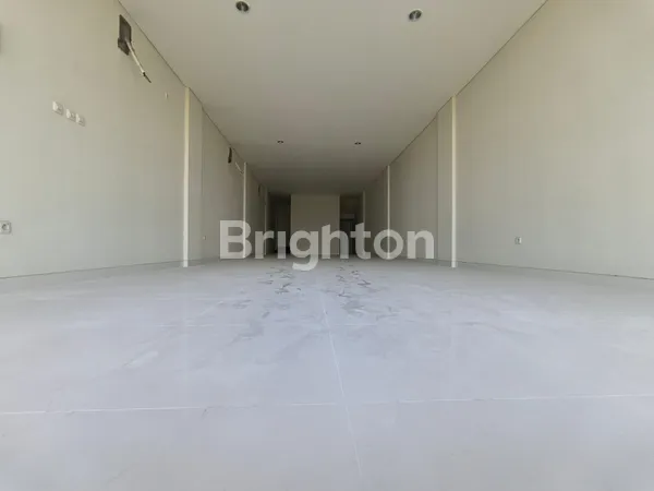 RUKO DI JALAN DINOYO SURABAYA PUSAT DEKAT DENGAN UNIVERSITAS WIDYA MANDALA, PERKANTORAN, PERBANKAN, JALAN PANDEGILING