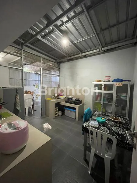 image BALIKPAPAN, RUMAH CANTIK DI REGENCY (Y525) (6)