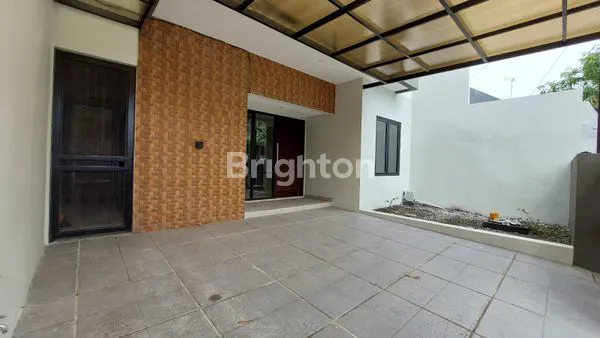 image RUMAH MODERN 2 LT DI PONDOK TJANDRA INDAH SIDOARJO (8)