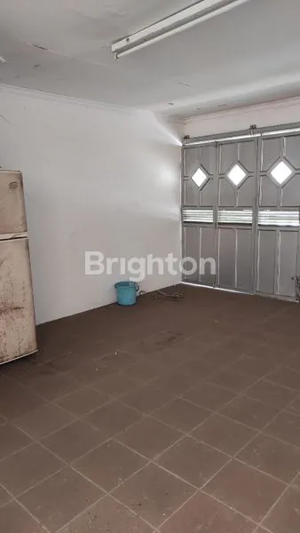 image RUMAH 1LANTAI DI KAWASAN ELITE SURABAYA TIMUR, STRATEGIS SELANGKAH DARI GALAXY MALL MERR KERTAJAYA INDAH UNAIR ITS PAKUWON CITY (7)