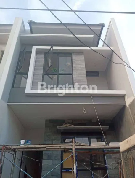 image MEDOKAN ASRI UTARA 2 LANTAI RUMAH LEBAR 5 (1)