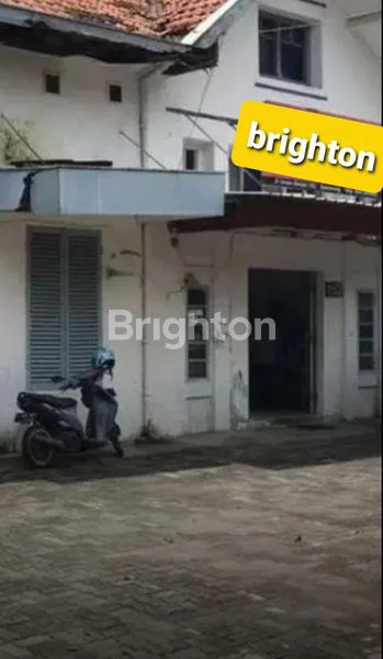 Gambar Property RUMAH BESAR TANAH LUAS TENGAH KOTA HARGA DI BAWAH NJOP SEMARANG TENGAH