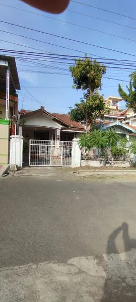 image RUMAH SIAP HUNI TENGAH KOTA CILACAP (2)