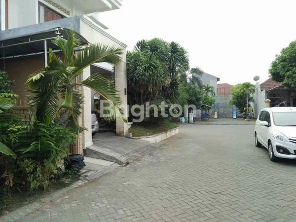 image RUMAH PALM SPRING REGENCY, HOOK, LINGKUNGAN NYAMAN (4)