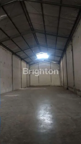 image GUDANG MARGOMULYO PERMAI SURABAYA BARAT (3)