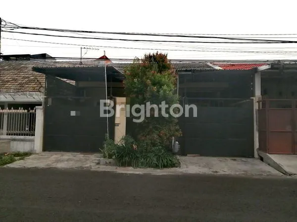 image RUMAH LOKASI STRATEGIS DI WISMA PERMAI DKT GALAXY MALL,MULYOSARI,SUTOREJO (1)