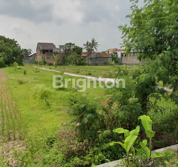 image TANAH MAGUWOHARJO DEKAT LOTTE MART (2)