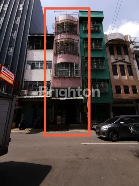 image RUKO EKSKLUSIF DI PUSAT BISNIS INTI KOTA (1)