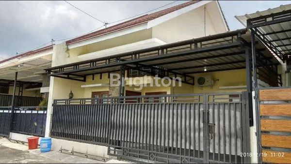 RUMAH SIAP HUNI LOKASI DEKAT EXIT TOL NGEMPLAK