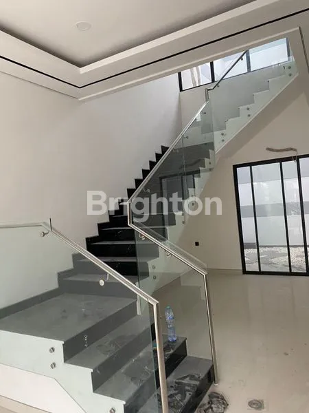image RUMAH BARU 2 LANTAI AKSES DEKAT KEMANA MANA, DARMO PERMAI TIMUR, DARMO PERMAI SELATAN, VILLA BUKITMAS, GRAHA FAMILY, BDG, TAMAN HUNIAN SATELIT, KENCANASARI KAWASAN ASRI DAN TENANG (5)