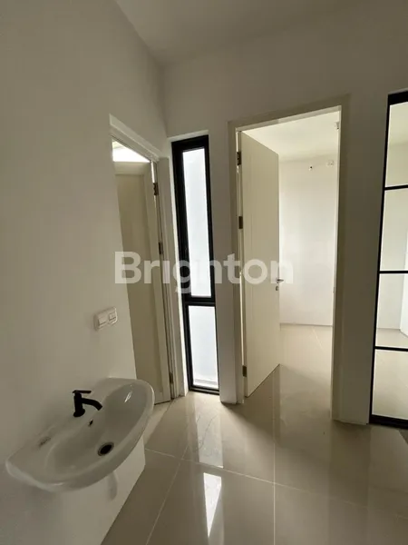 image AMESTA LIVING   READY UNIT TINGGAL MASUK SEBELAH PERSIS FASUM TAMAN  (4)