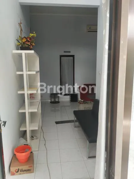 image RUMAH MINIMALIS DI KOMPLEK PERUMAHAN ELIT (5)