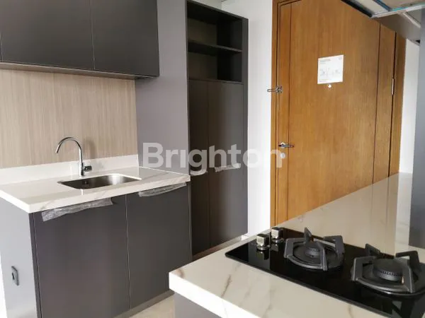 image MURAH APARTEMEN YUKATA SUITES ALAM SUTERA FURNISHED (2)