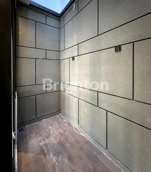 image RUMAH RAYA DUKUH KUPANG TIMUR SURABAYA (5)