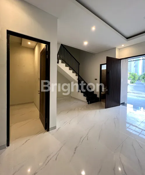 image RUMAH RAYA DUKUH KUPANG TIMUR SURABAYA (7)