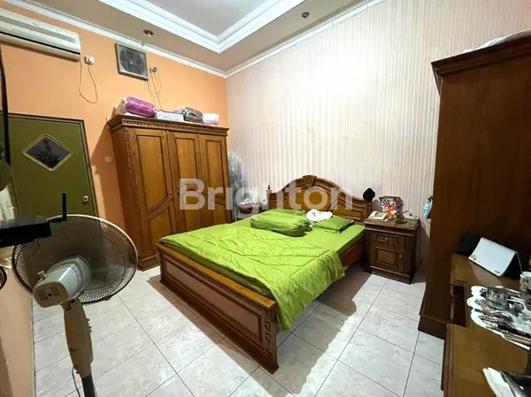 image RUNGKUT MENANGGAL FULL FURNISHED - RUMAH RUNGKUT SIAP HUNI (5)