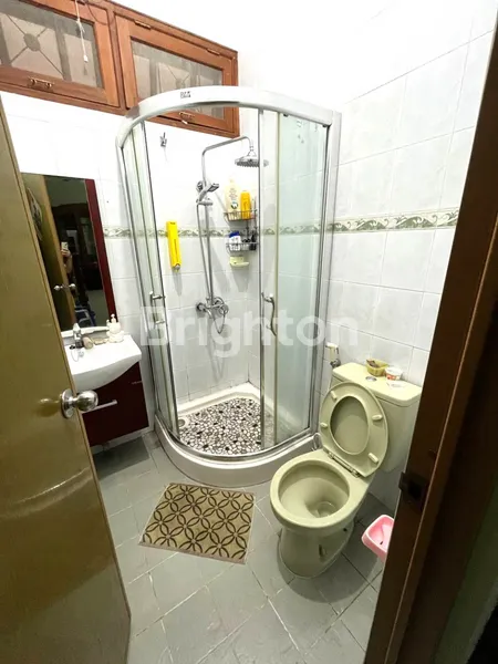 image RUNGKUT MENANGGAL FULL FURNISHED - RUMAH RUNGKUT SIAP HUNI (6)