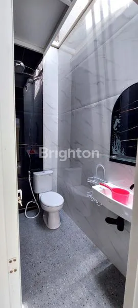 image RUMAH BARU MINIMALIS MODERN + FULL FURNISH DAN ELEKTRONIK (4)