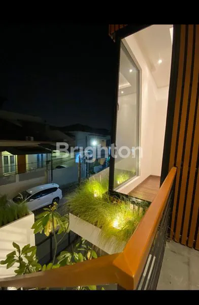 image RUMAH BRAND NEW 3.5 LANTAI ELITE DI SUNTER  (5)