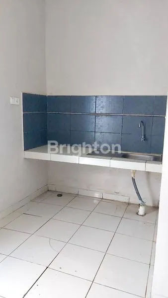 image RUMAH DI SEPINGGAN PRATAMA (4)