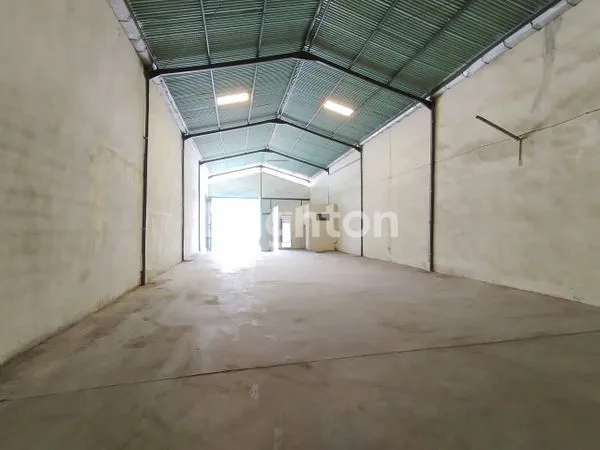 image GUDANG MARGOMULYO DEKAT AKSES TOL SIAP PAKAI  (3)