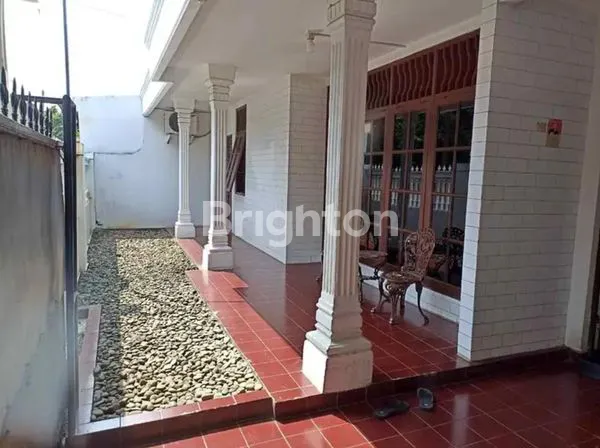 image RUMAH BESAR DAN STRATEGIS DI CIMANGGIS DEPOK (1)