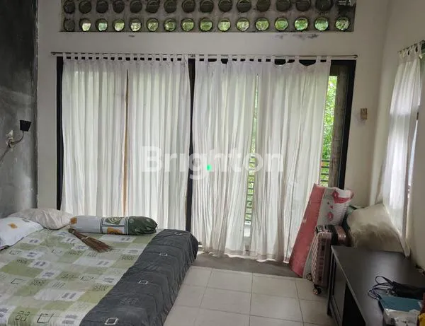 image TANAH BONUS BANGUNAN BERSENI, JAKAL STRATEGIS, COCOK UNTUK CAFE, VILLA, TEMPAT HEALING (5)