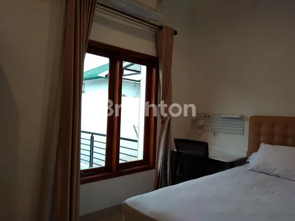 image RUMAH ELIT FULL FURNISHED DI KAWASAN STRATEGIS ELIT JALAN KALIURANG, DEKAT UGM (6)